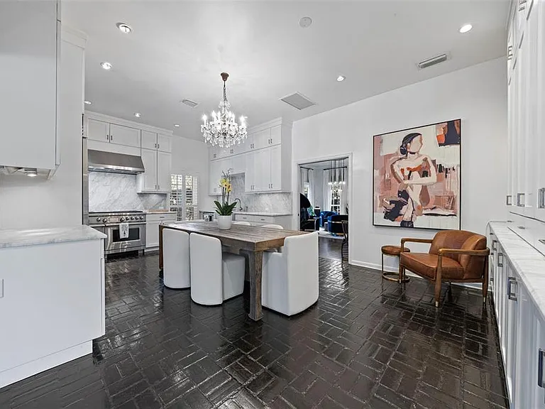 3301 W Morrison Ave — Photo 14