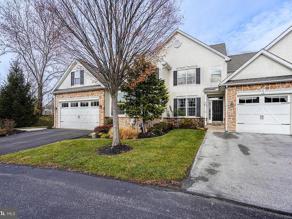 1st image of 43 Sharpley Dr