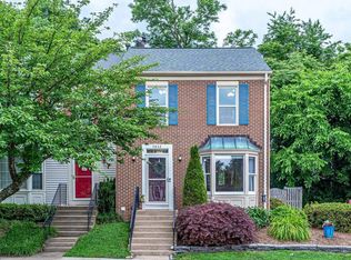 5832 Westwater Ct, Centreville, VA 20121