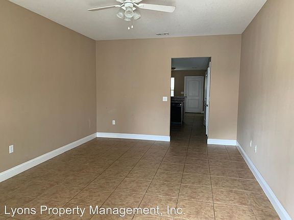 3rd image of 4112 Mulligan Manor Ln Unit A