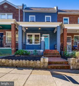 1737 Lang Pl NE, Washington, DC, 20002