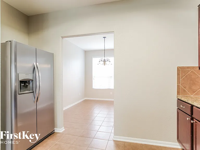 5310 Espuela Ln — Photo 5