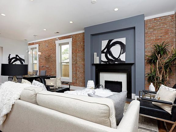 2nd image of 2438 Glenarm Pl