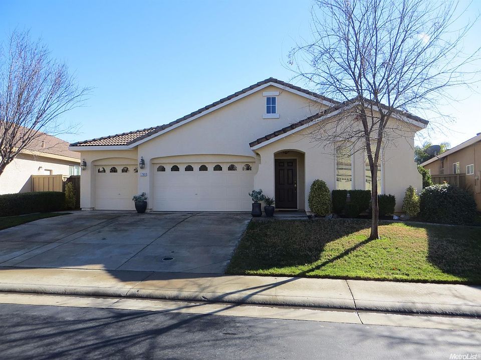 1st image of 1760 San Esteban Cir