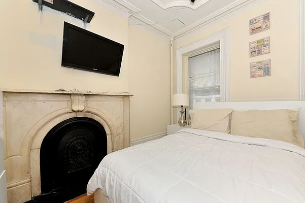 Rented by Eisenberg Exclusives | media 25