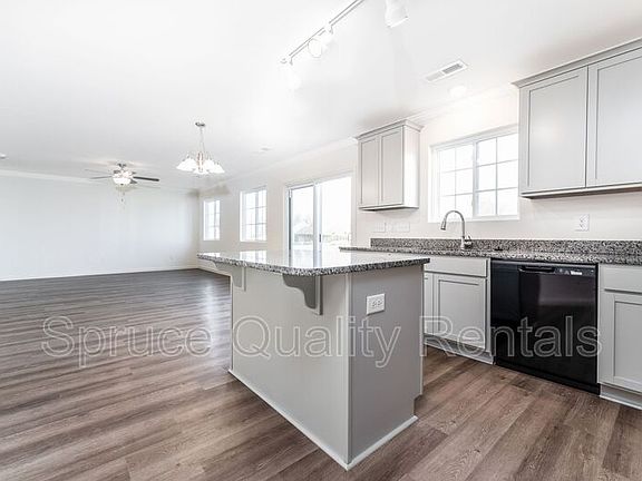 4th image of 5108 Apsley Dr