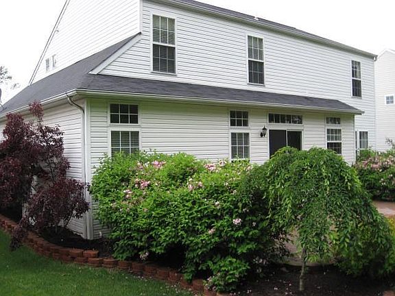 2nd image of 10076 Brushwood Dr