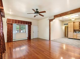 2716 Aliso Dr NE, Albuquerque, NM 87110