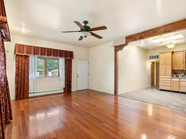 2716 Aliso Dr NE, Albuquerque, NM 87110