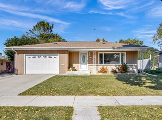 3126 S 20th St, Sheboygan, WI 53081