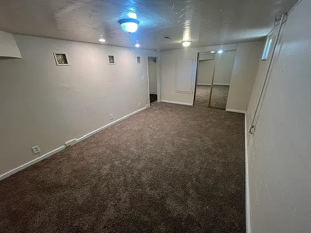 485 E Taylor St — Photo 11
