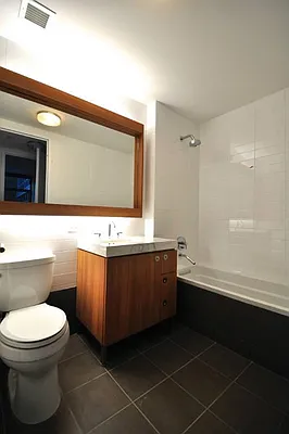 Rented by Concept Real Estate Group | media 16