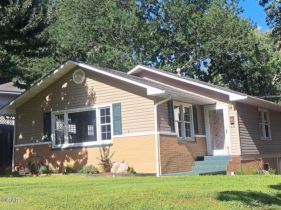 1st image of 1313 Fairmont Dr