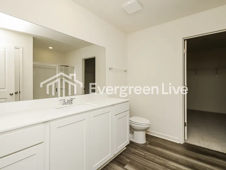 236 Long Dr — Photo 6