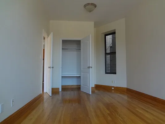 Rented by Bohemia Realty Group | media 28