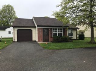 28 Gatley Close, Freehold, NJ 07728