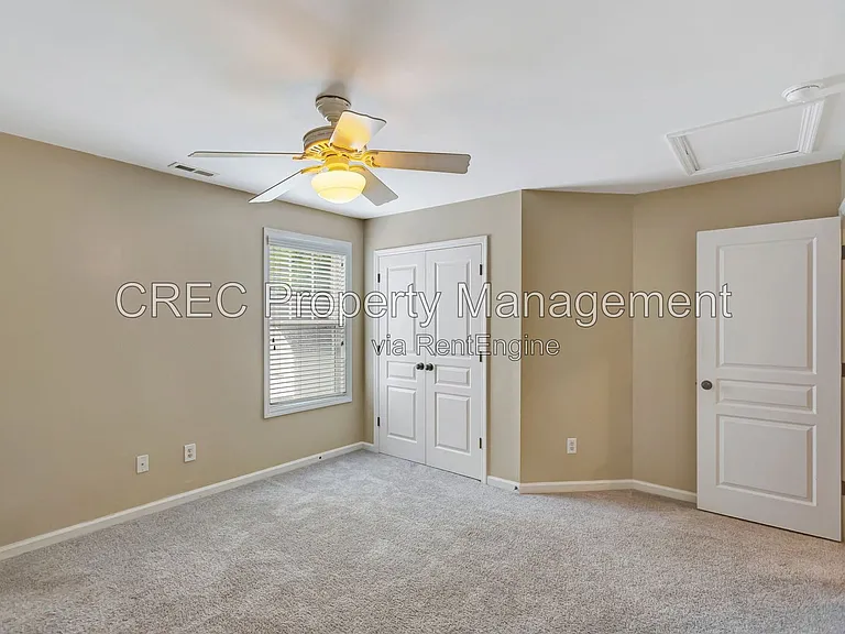 1071 Barfield St — Photo 29