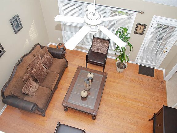 5th image of 9215 Speerberry Ln