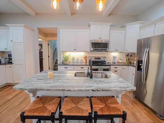 3rd image of 4314 Woodrow Wilson Rd