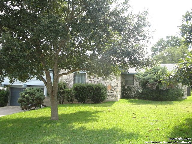 1st image of 410 Greycliff Dr