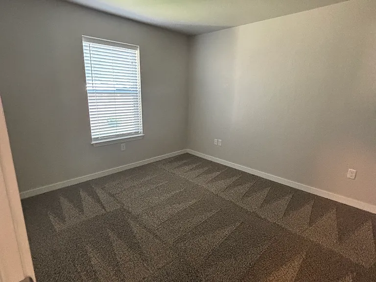 1427 Playford Ln — Photo 18