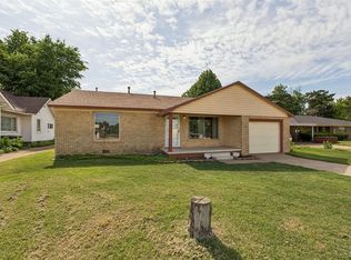 417 S Grand St, Crescent, OK 73028