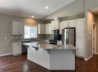 17128 Merganser Dr, Bend, OR 97707