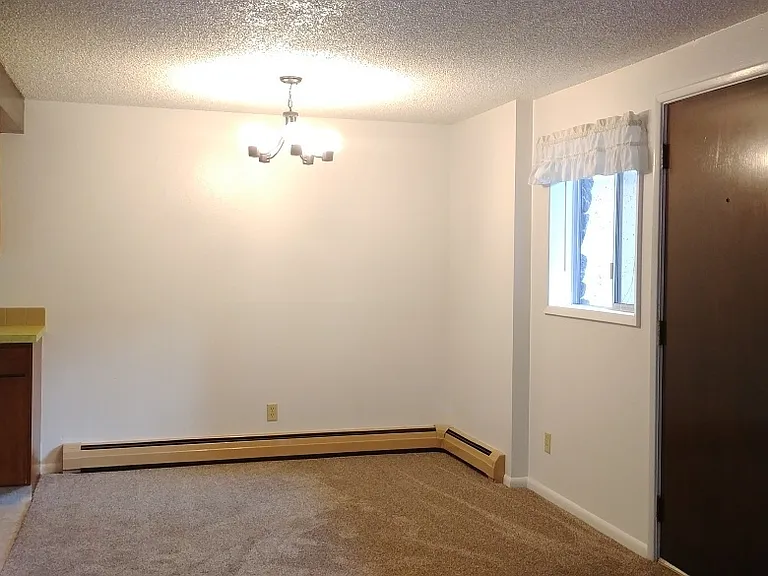 131 W Sussex Ave #1-8 — Photo 2