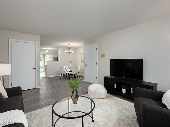 4th image of 200 S Waters Edge Dr APT 101