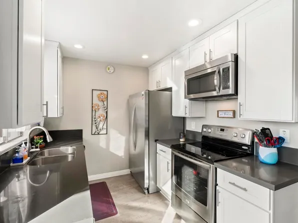 12553 Mapleview St Unit 8, Lakeside, CA 92040