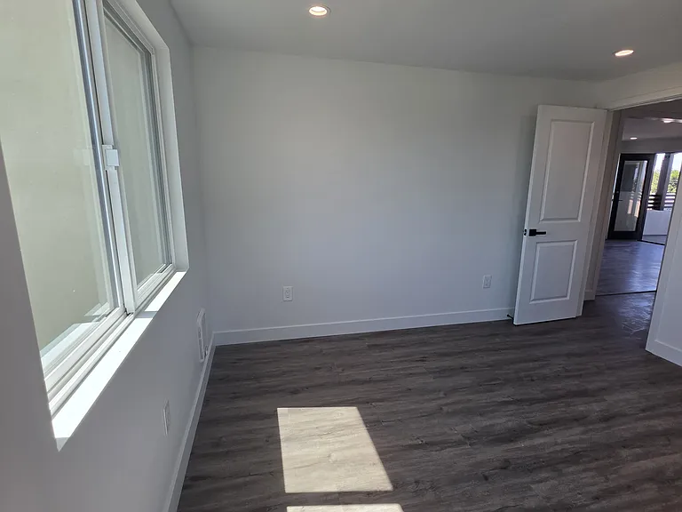 611 Silver Strand Blvd #2 — Photo 23