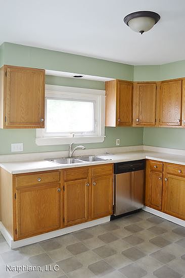 1st image of 373 Essex St