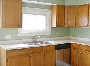 373 Essex St, Bangor, ME 04401