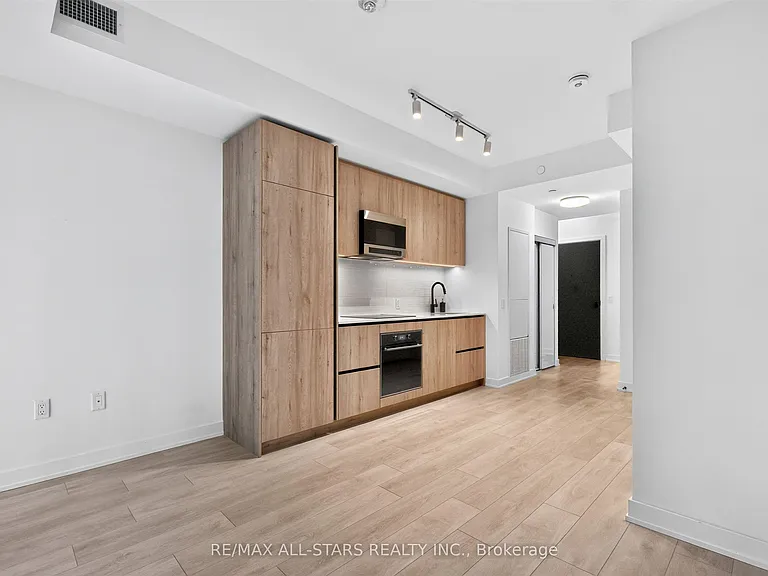 127 Broadway Ave #1106 — Photo 11