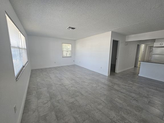 4th image of 18544 Miami Blvd