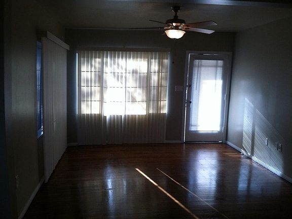 2nd image of 116 Mira Mar Ave APT C