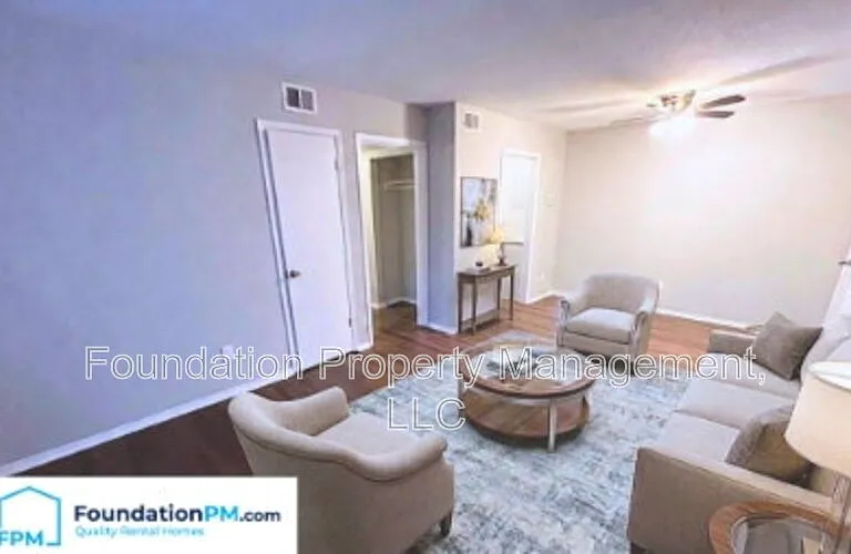 3949 Macon Rd #4 — Photo 6