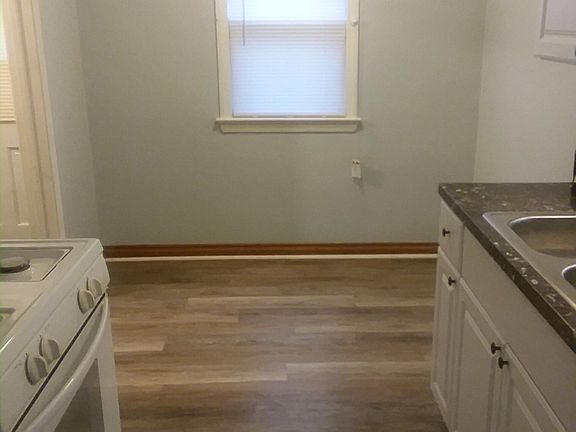 2nd image of 11824 Longmead Ave