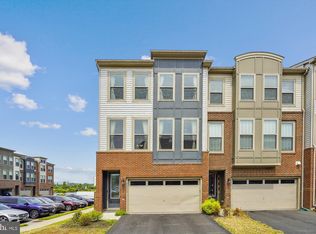 24513 Laurel Thicket Ter, Sterling, VA 20166
