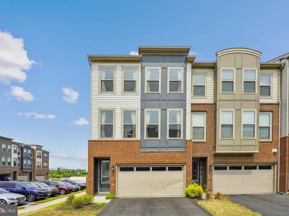 24513 Laurel Thicket Ter, Sterling, VA 20166