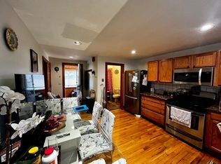 88 Thomas St #88, Dedham, MA 02026