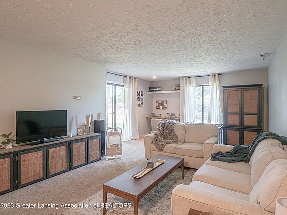 2nd image of 1570 W Pond Dr APT 14