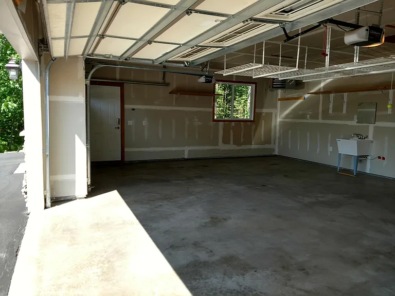5252 Twin Pines St — Photo 27