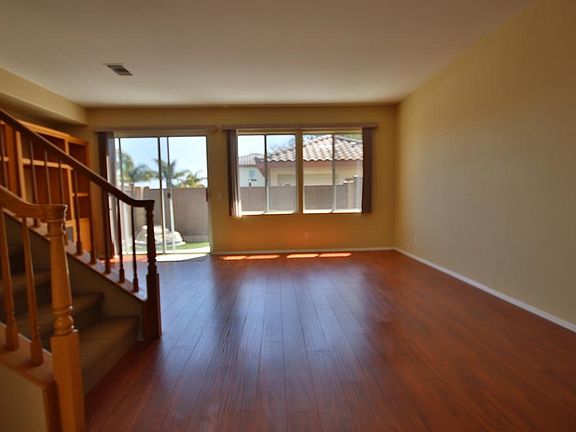 3rd image of 10705 Wexford St