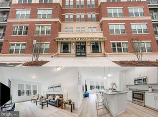 10755 Fairgrounds Dr UNIT 111, Fairfax, VA 22030