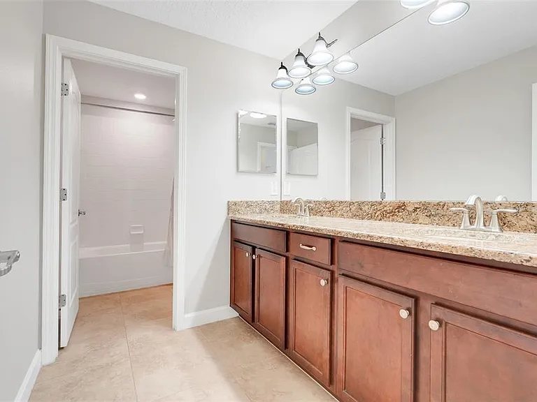 13272 Penshurst Ln — Photo 27