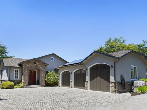 1220 Grant Rd, Los Altos, CA 94024
