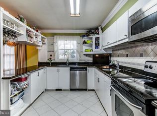 7906 Bayberry Dr, Alexandria, VA 22306