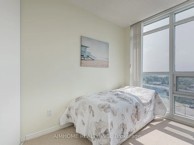30 Harrison Garden Blvd #1106 — Photo 25