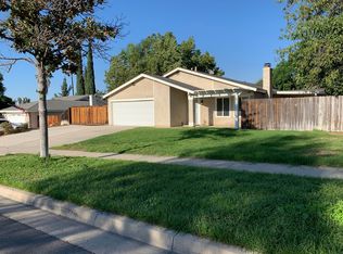 2755 Moorgate Pl, Riverside, CA 92506
